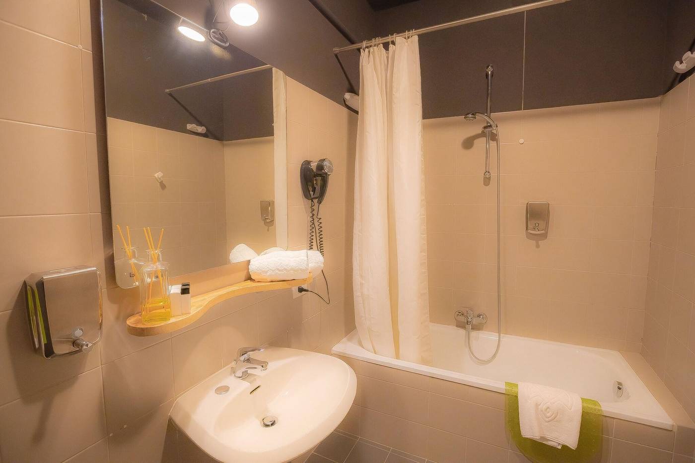 Avogaria-Locanda---Restaurant-Room-30