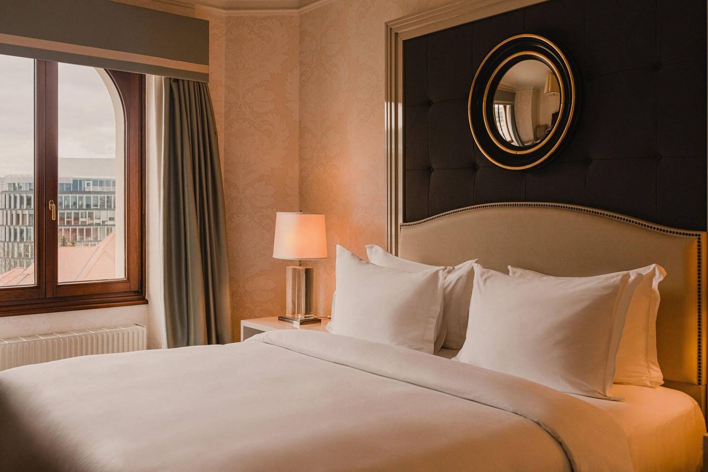 Bristol-a-Luxury-Collection-Hotel-Room-42