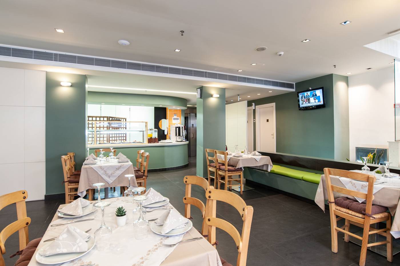 Atlantis-City-Hotel-Restaurant-49