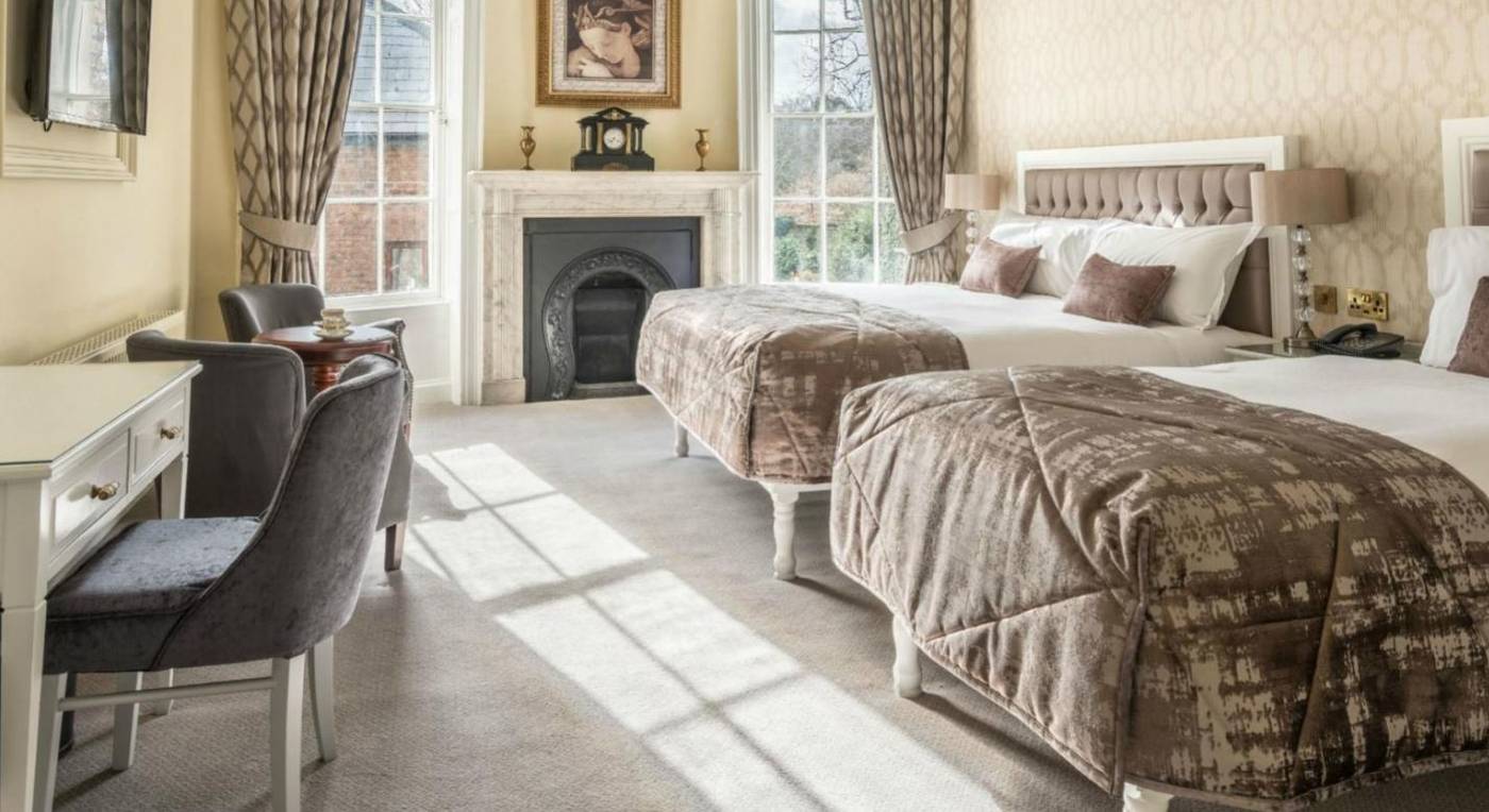 Staunton-s-on-the-Green-Room-11