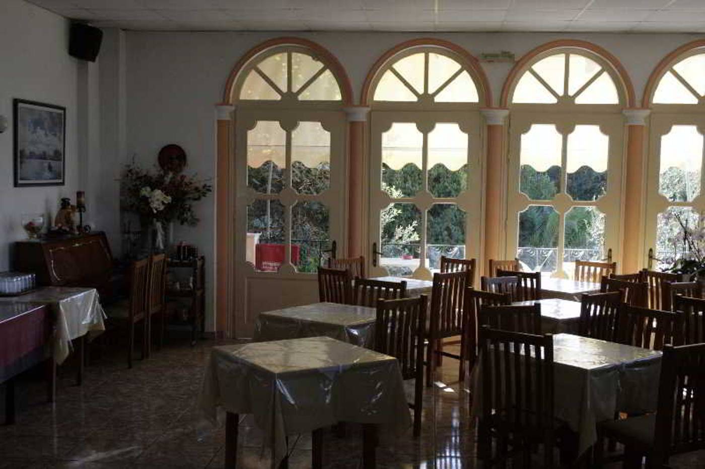 Apraos-Bay-Hotel-Restaurant-25