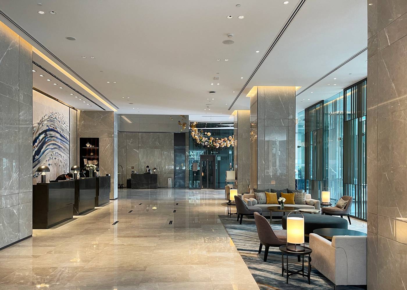 Carlton-Hotel-Bangkok-Sukhumvit-Lobby-2