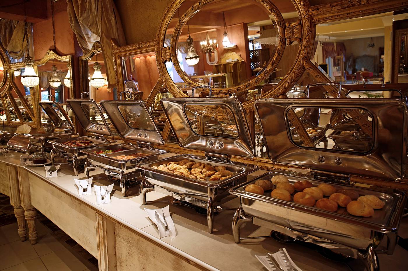 Orpheas-Resort-Hotel---Adult-Only-Restaurant-53