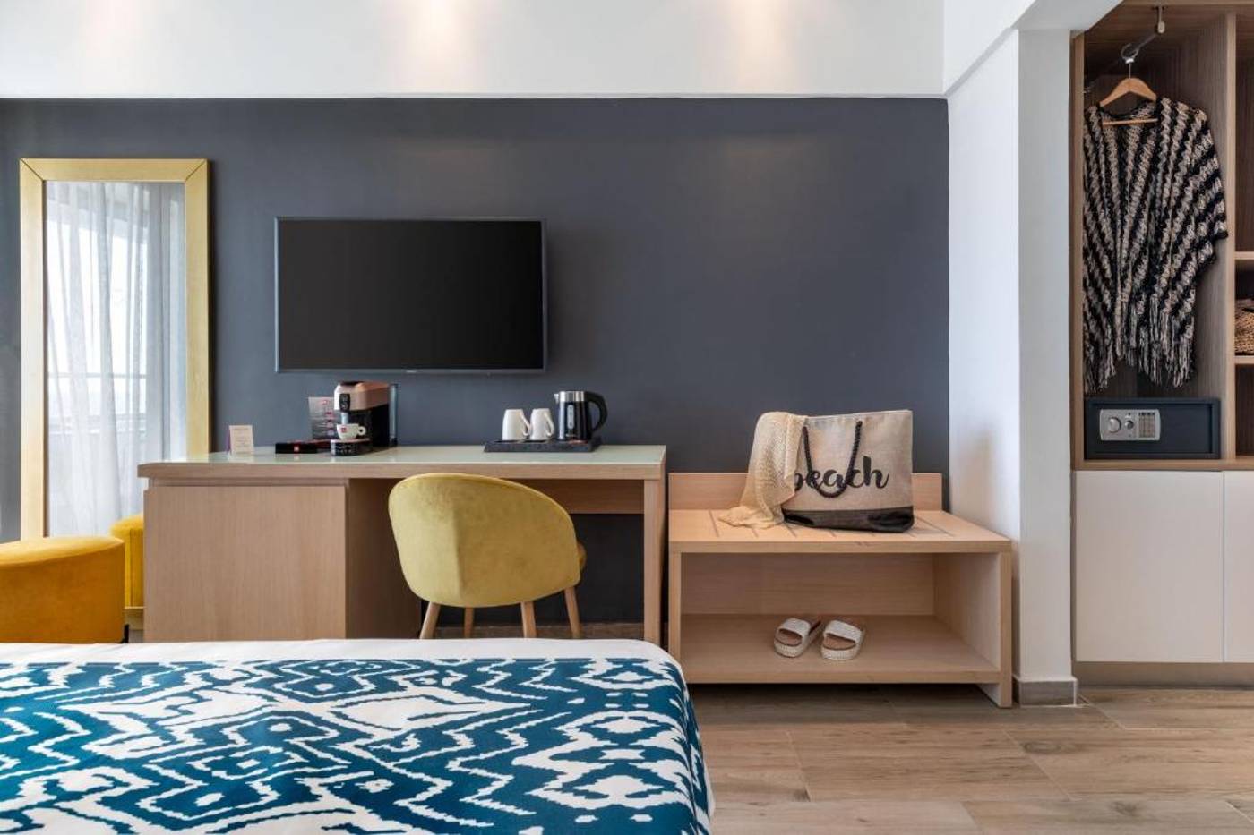 Alexia-Premier-City-Hotel-Room-9