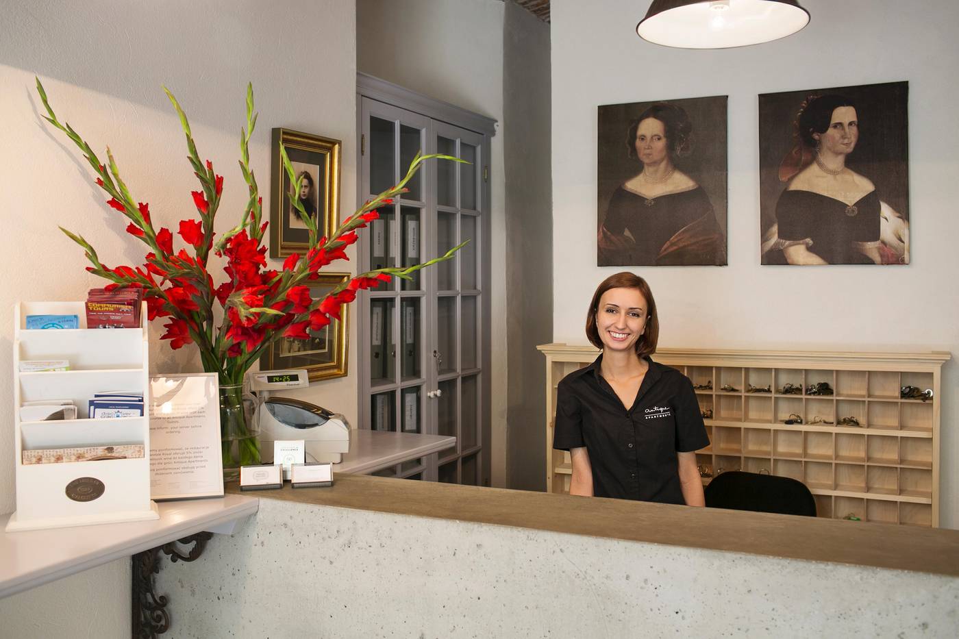 Antique-Apartments-Plac-Szczepanski-Lobby-5