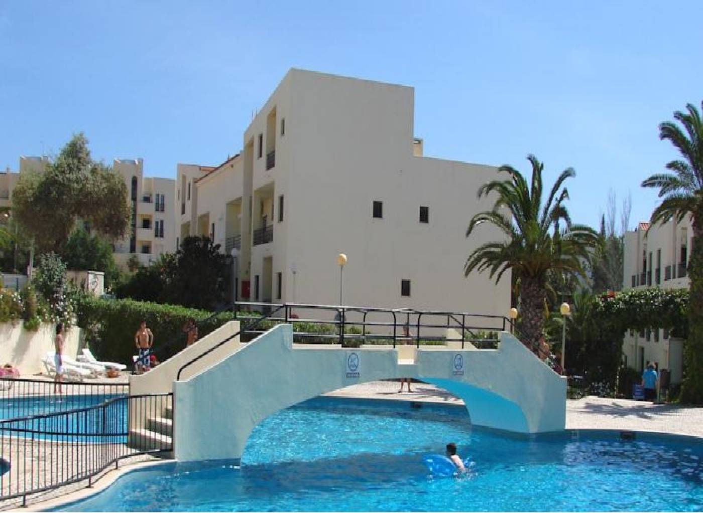 Clube-Alvorferias-Pool-2