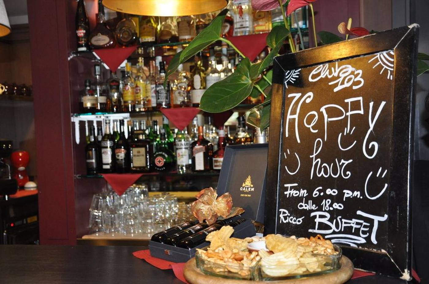 San-Luca-Palace-Bar-25