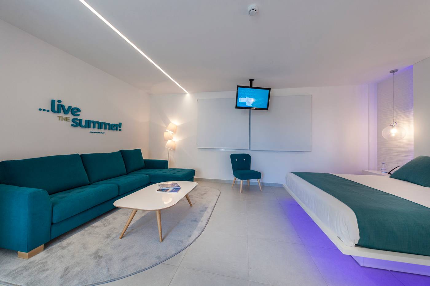 Casas-del-Lago-Hotel---Beach-Club-Room-22