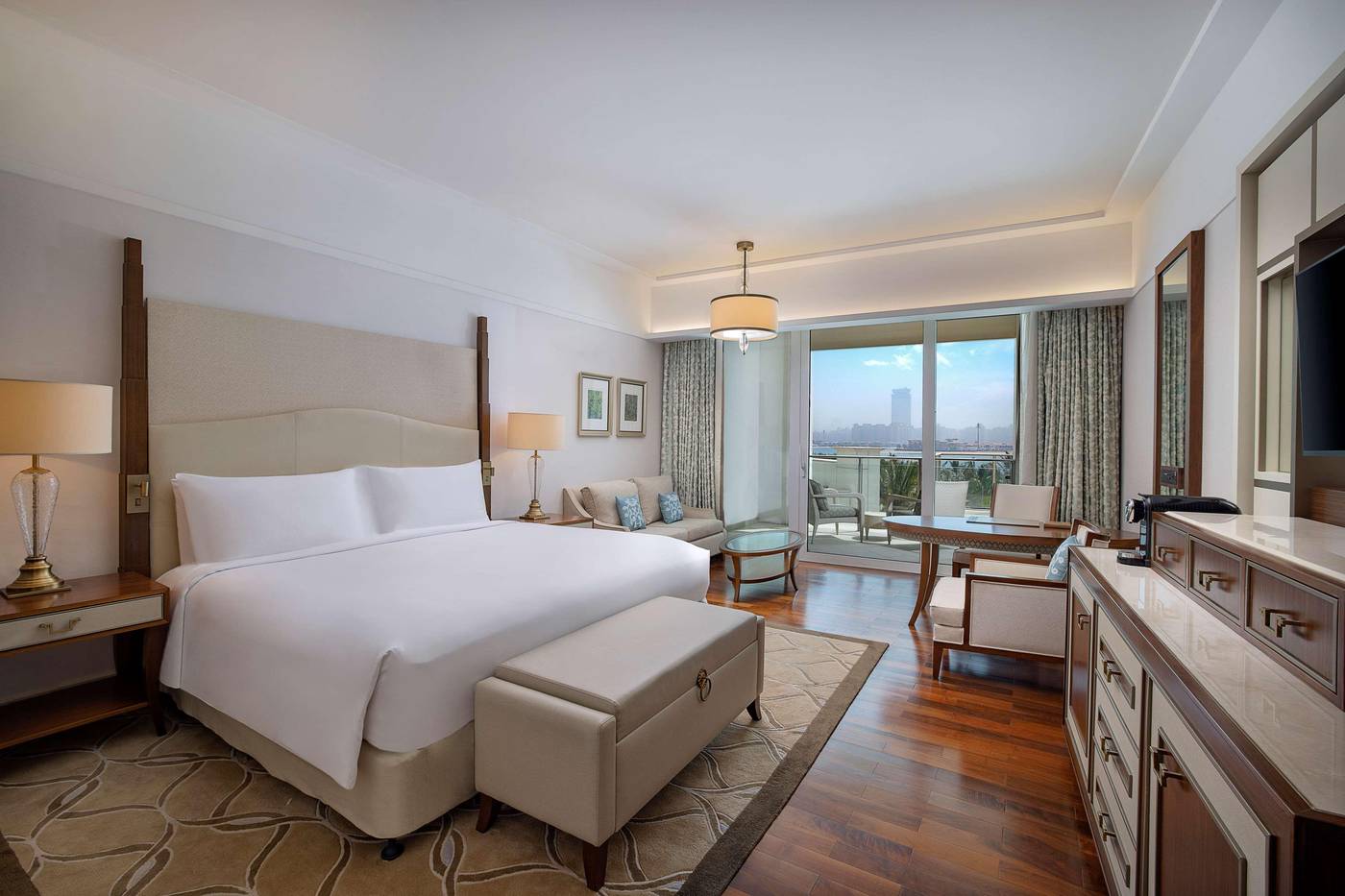 Waldorf-Astoria-Dubai-Palm-Jumeirah-Room-24