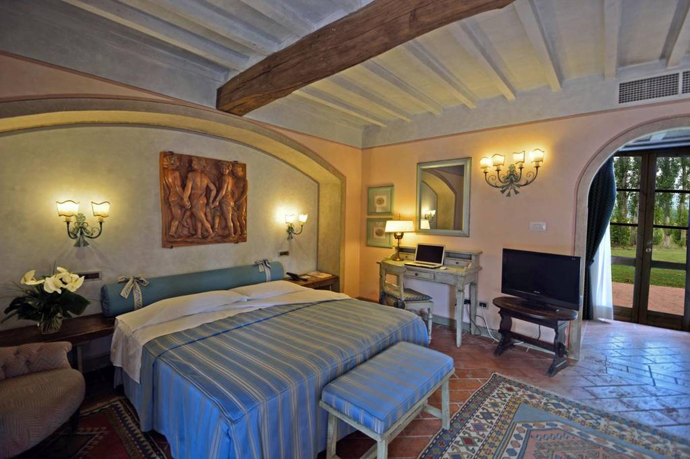 Calamidoro-Hotel-Room-10