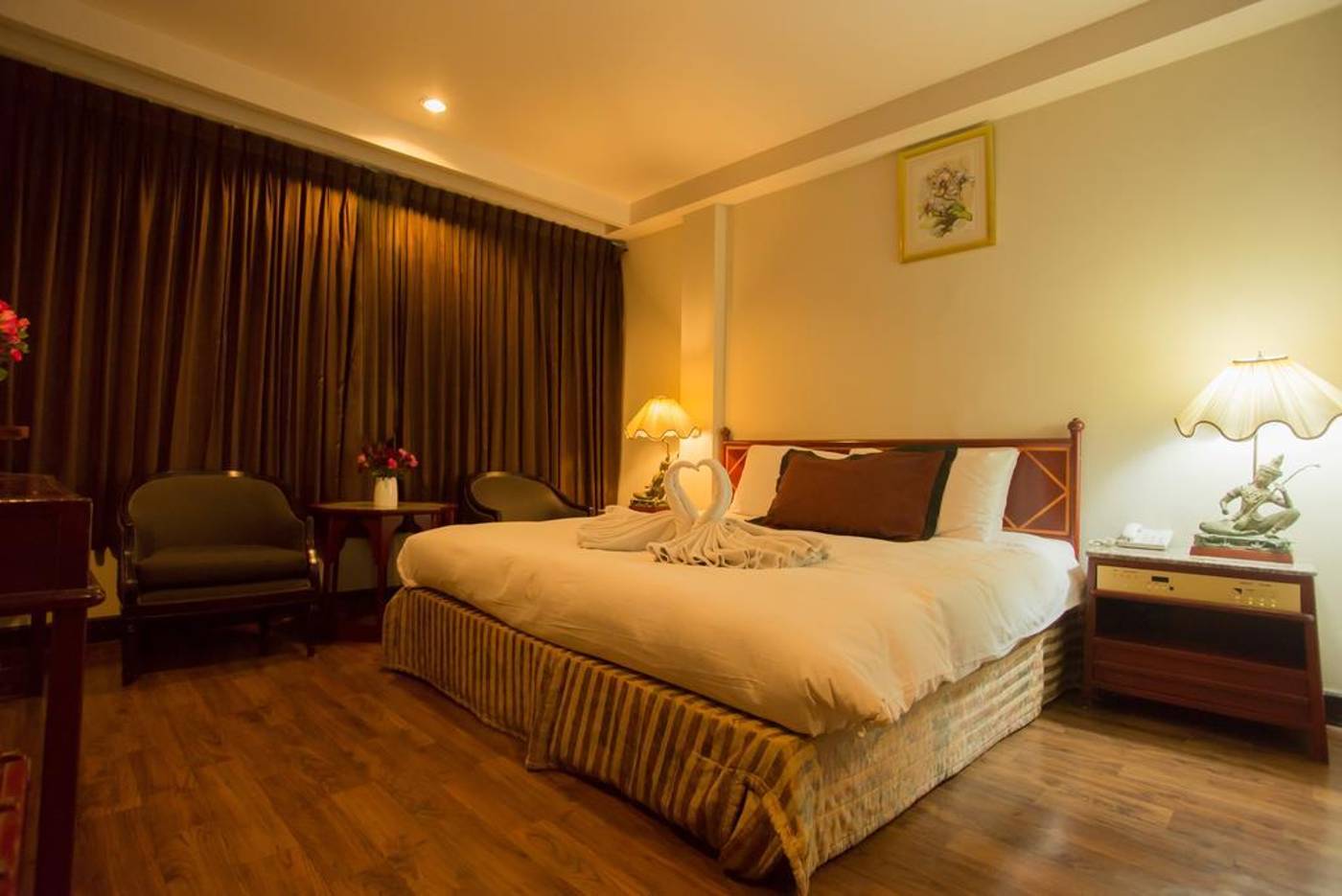 Diamond-City-Hotel-Room-19