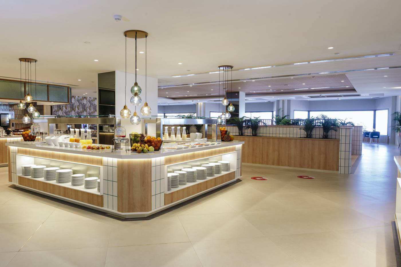 Hotel-Cristina-by-Tigotan-Restaurant-46