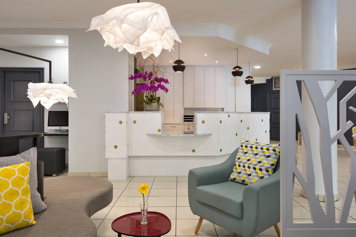 Citadines-Bastille-Gare-de-Lyon-Paris-Lobby-3