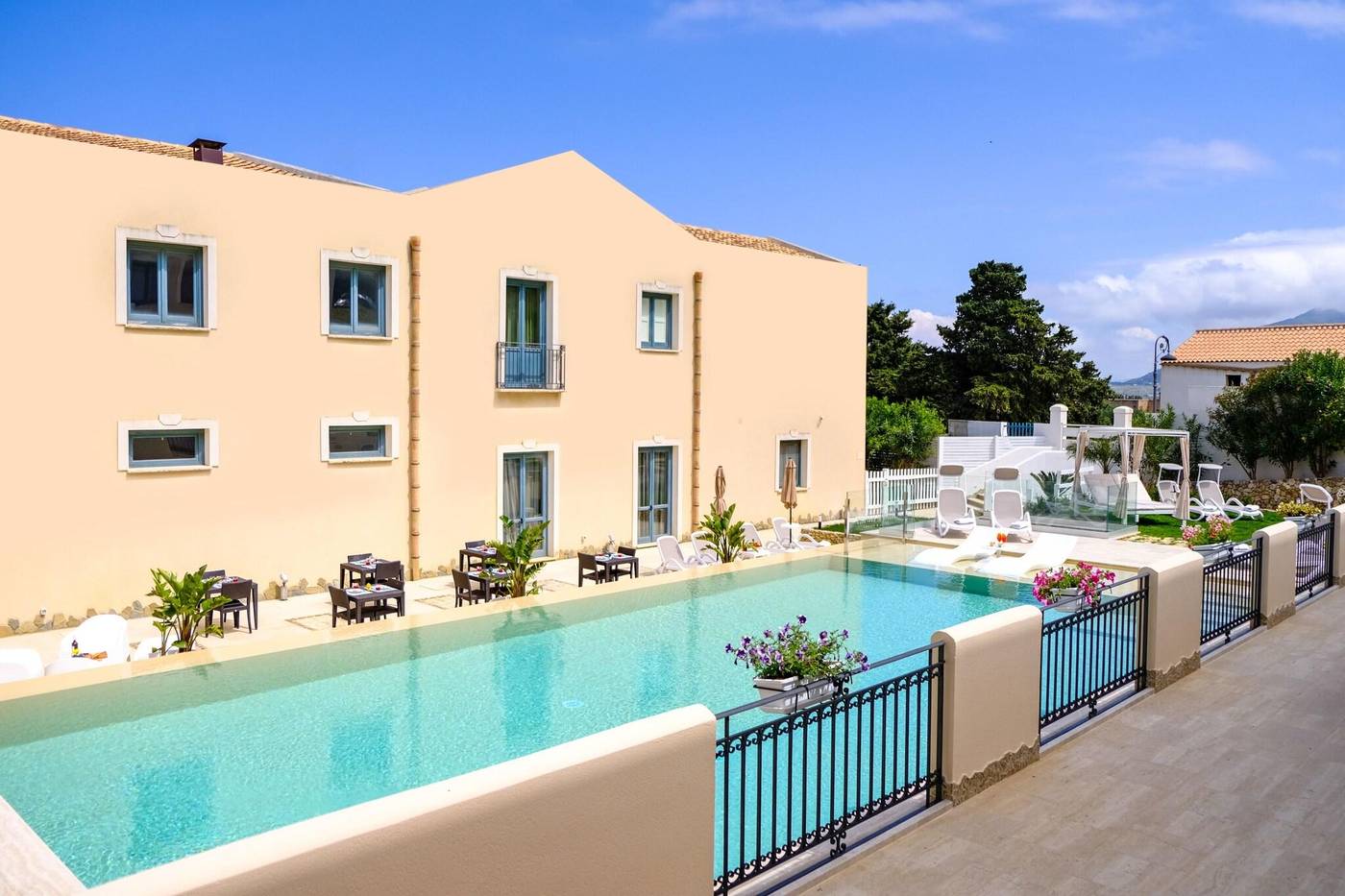 Hotel-Baglio-Di-Scopello-General-view-2