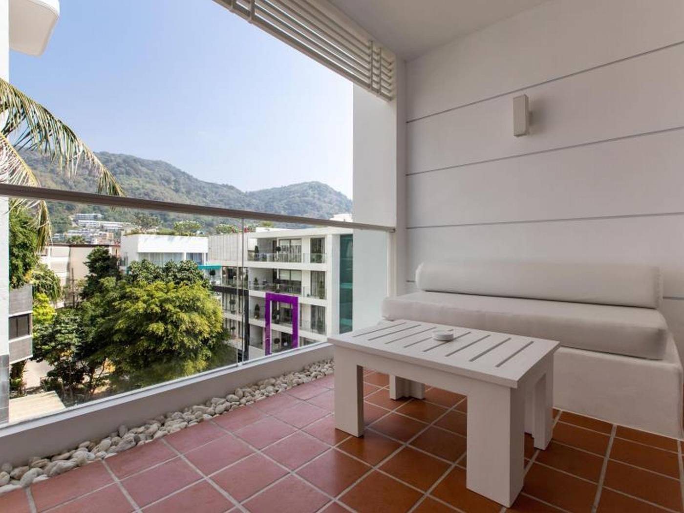 Nap-Patong-Hotel-Room-88