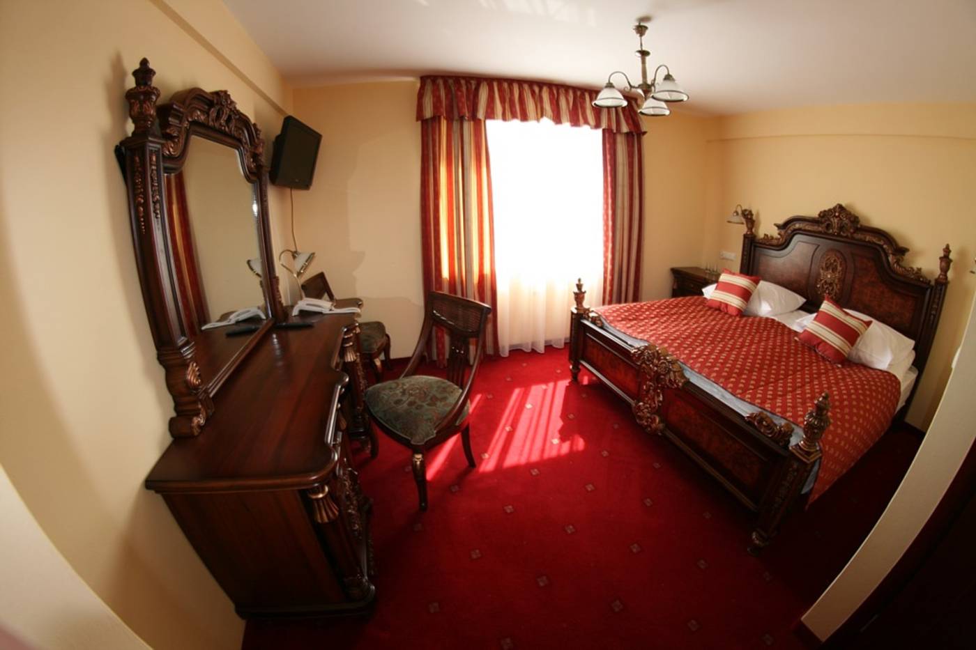 Daisy-Superior-Room-5