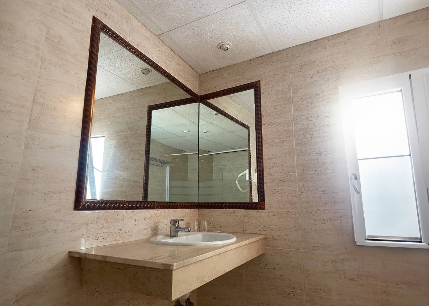 Fleming Center by Punta25