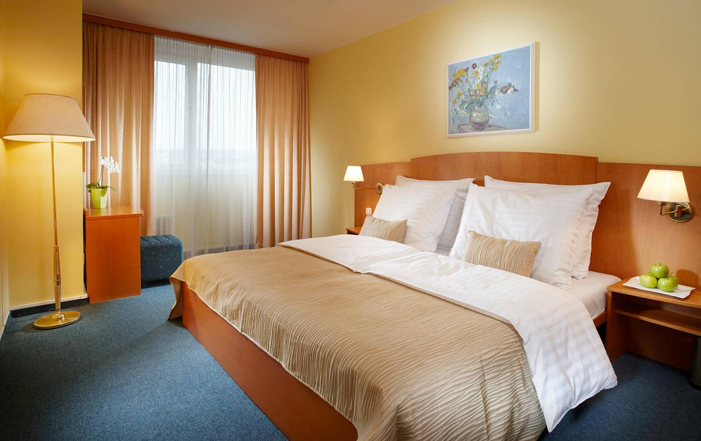 Orea-Hotel-Pyramida-Room-9