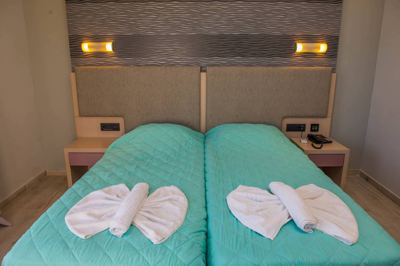 Alexander-The-Great---Laganas-Room-19