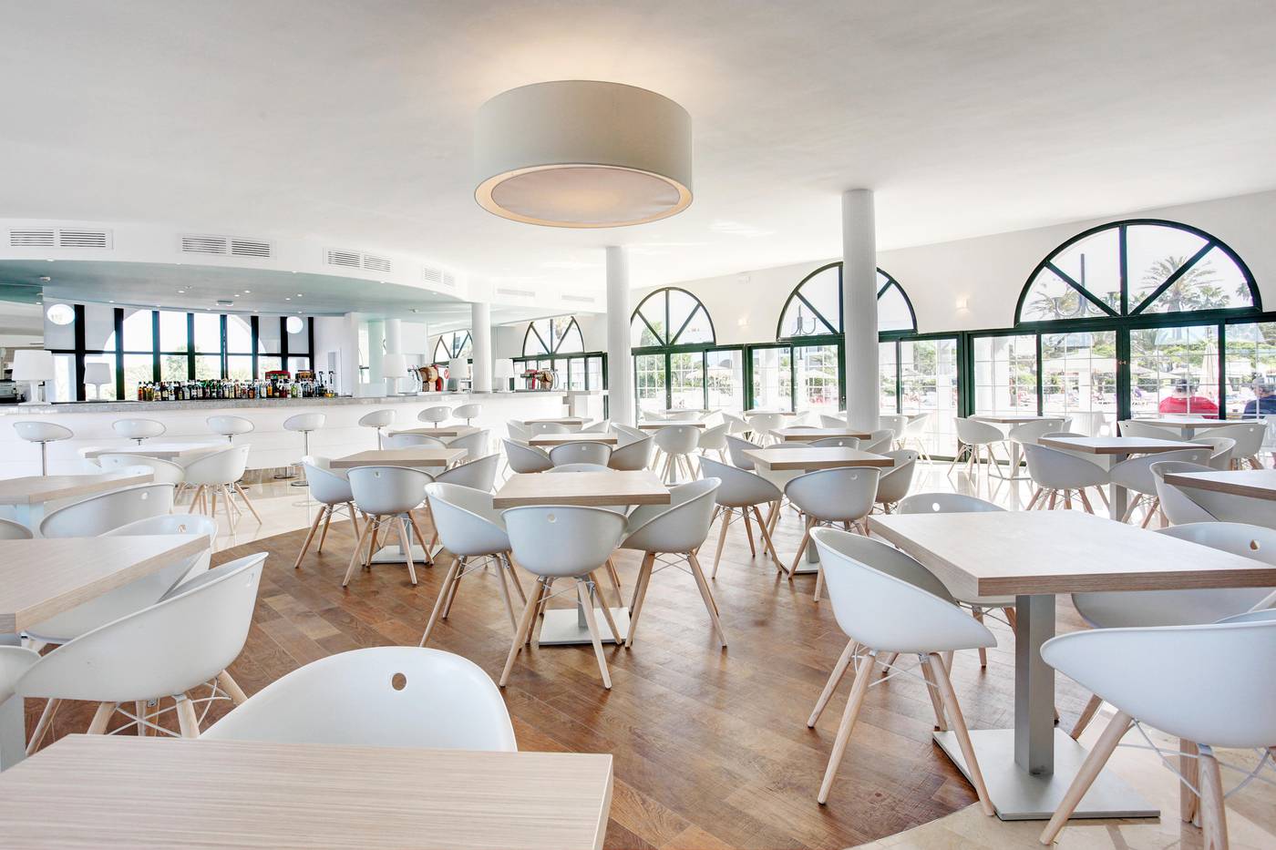 Grupotel-Mar-de-Menorca-Bar-38