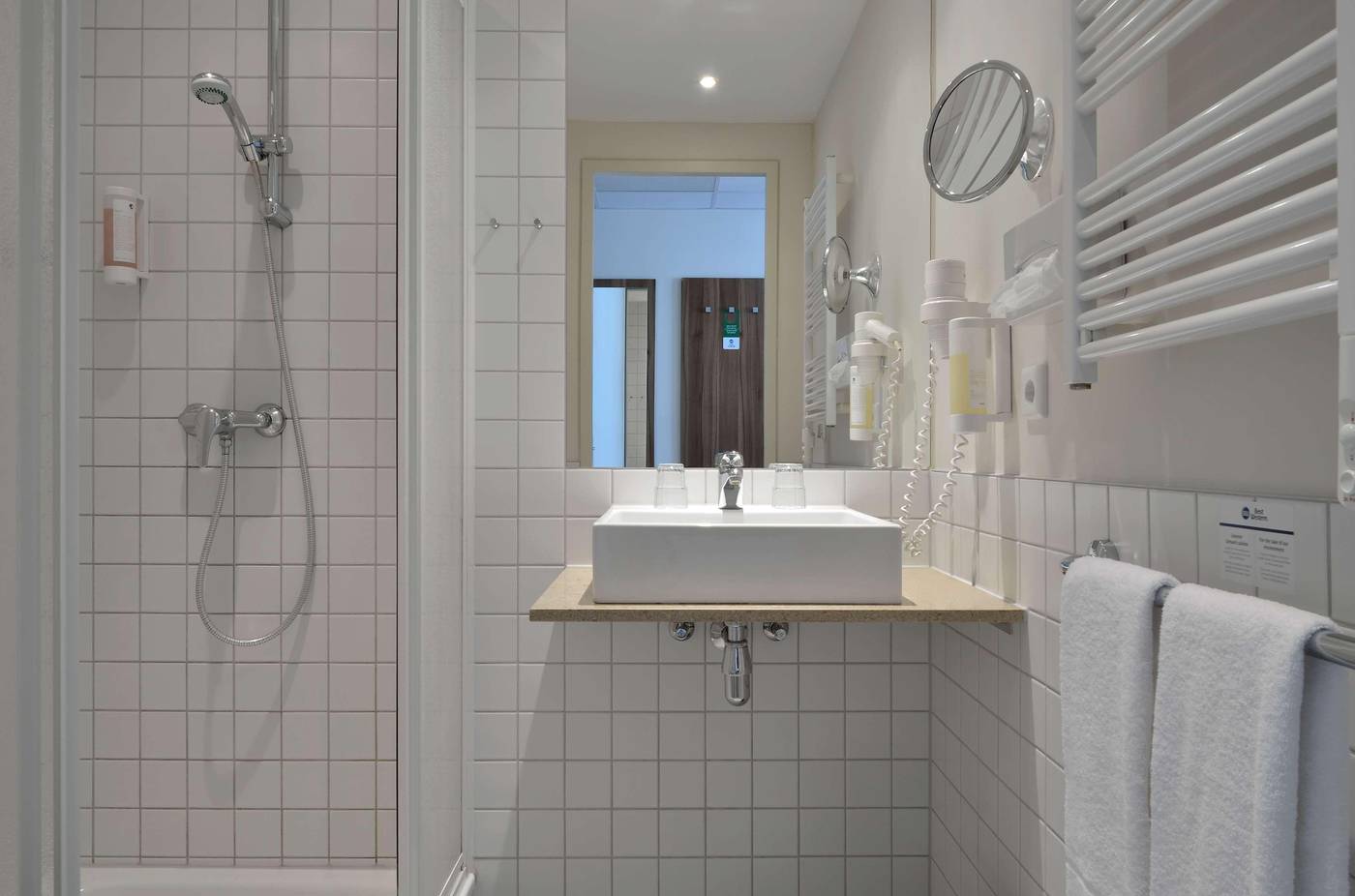 B-B-Hotel-Berlin-City-Ost-General-view-21