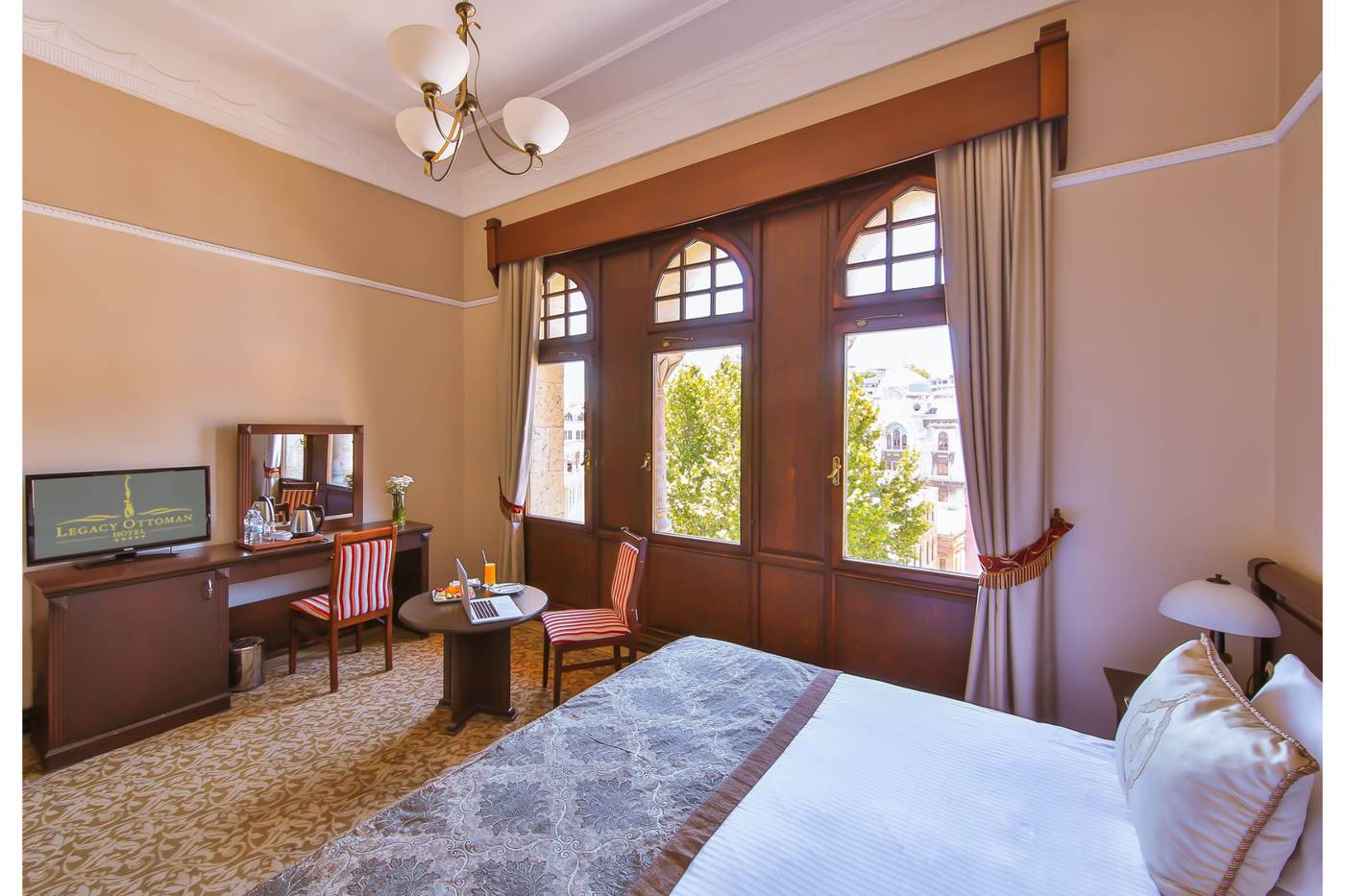 Legacy-Ottoman-Hotel-Room-37