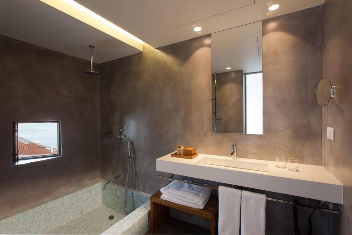 Memmo-Alfama-Room-22