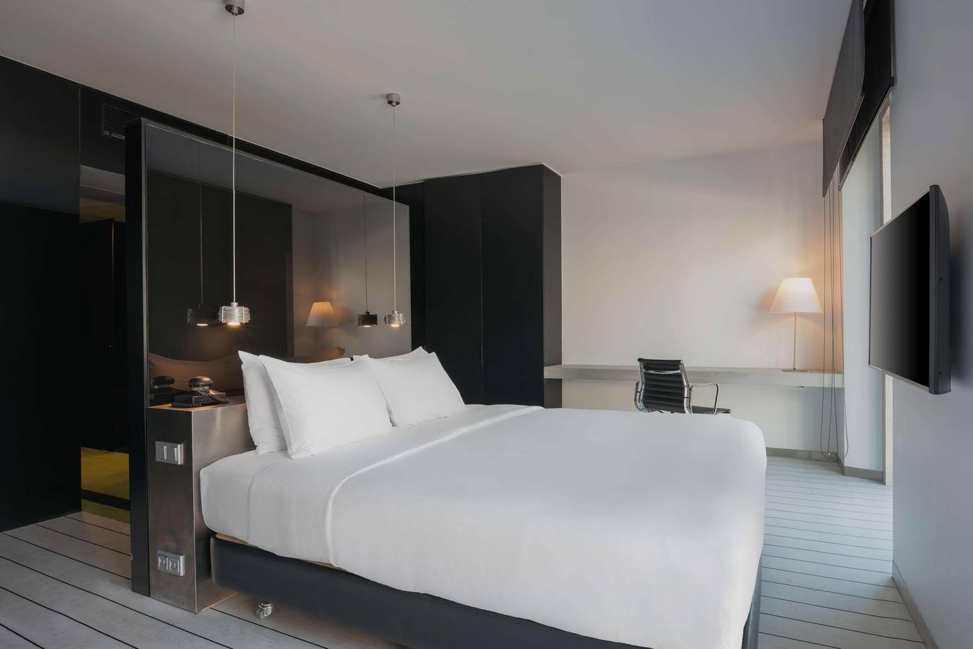 Doubletree-by-Hilton-Lisbon---Fontana-Park-Room-30