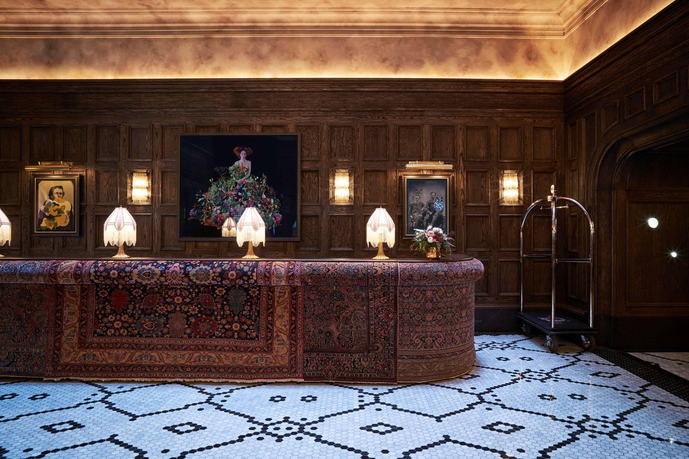 The Beekman, A Thompson Hotel - United States - New York - Lobby - 6