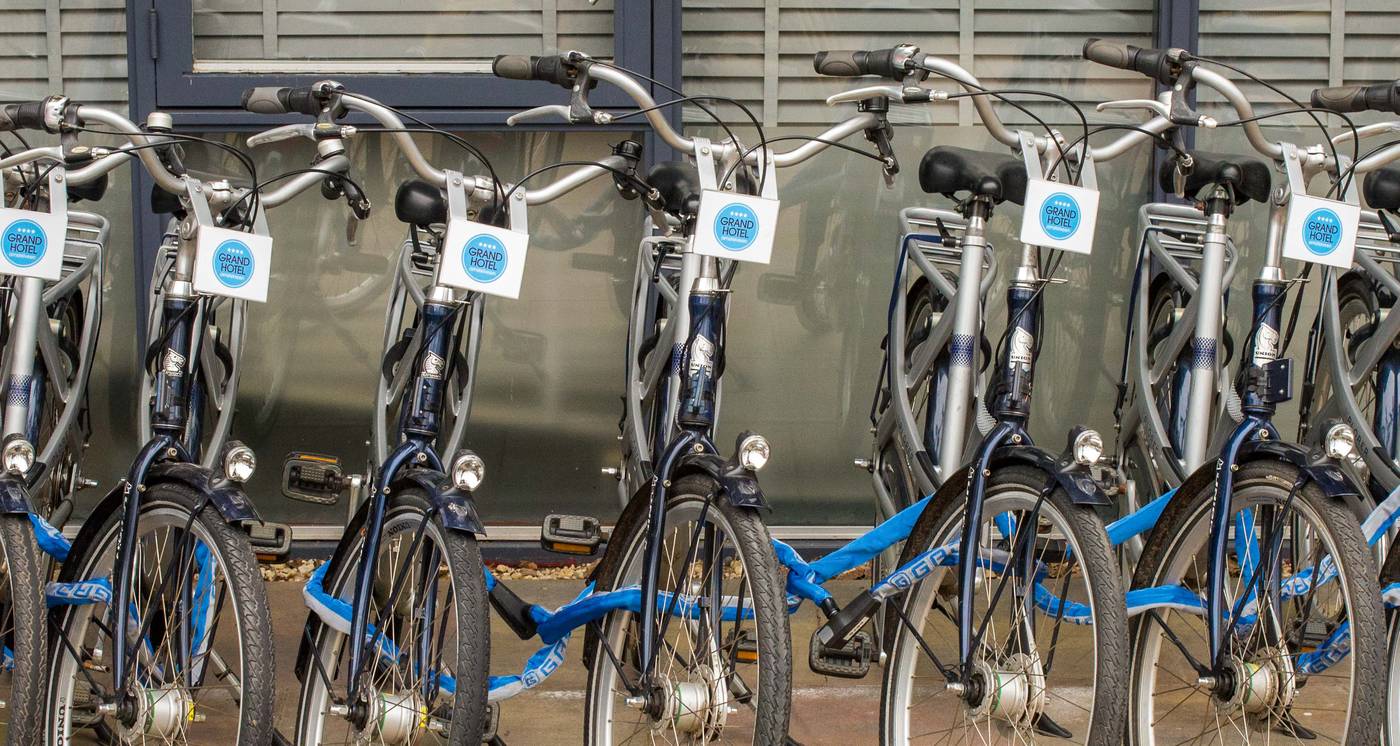 Grand-Hotel-Amstelveen-Lobby-40