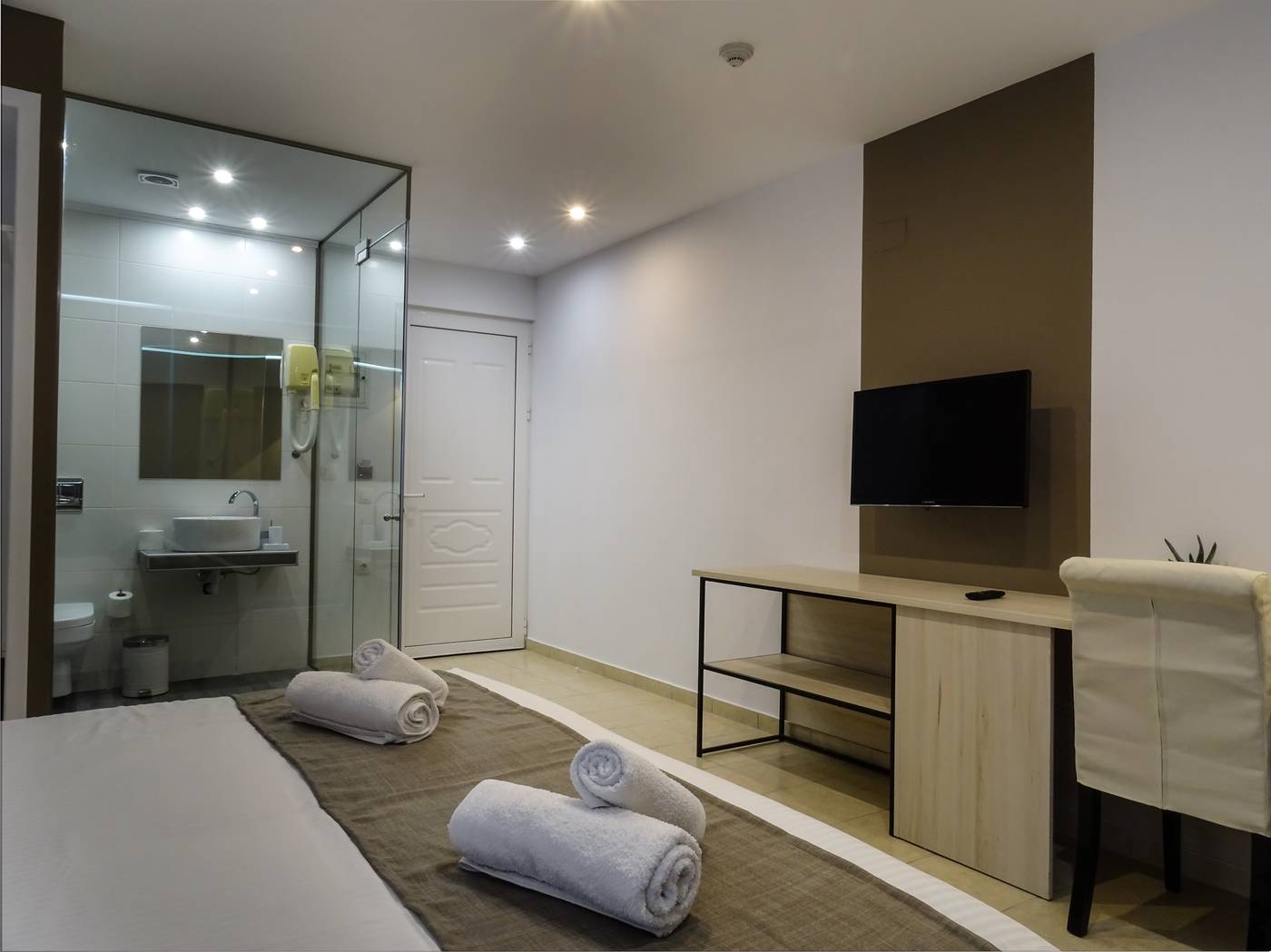 Lido-Star-Hotel-Room-22