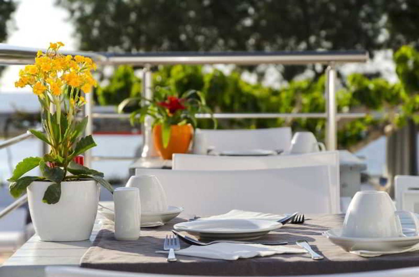 RK-Beach-hotel-General-view-9