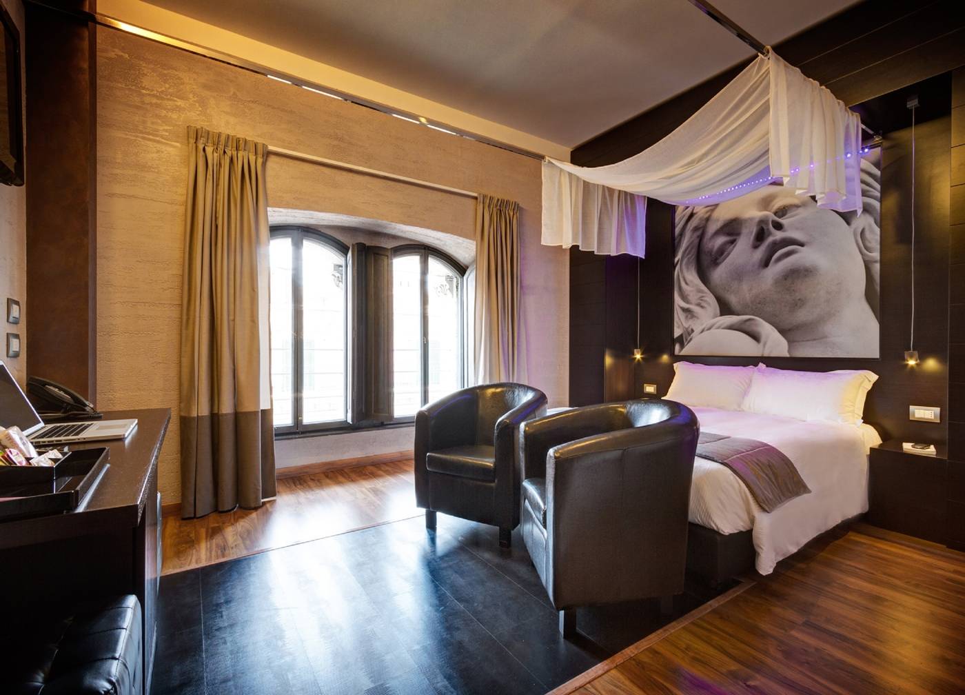 Dharma-Luxury-Hotel-Room-24