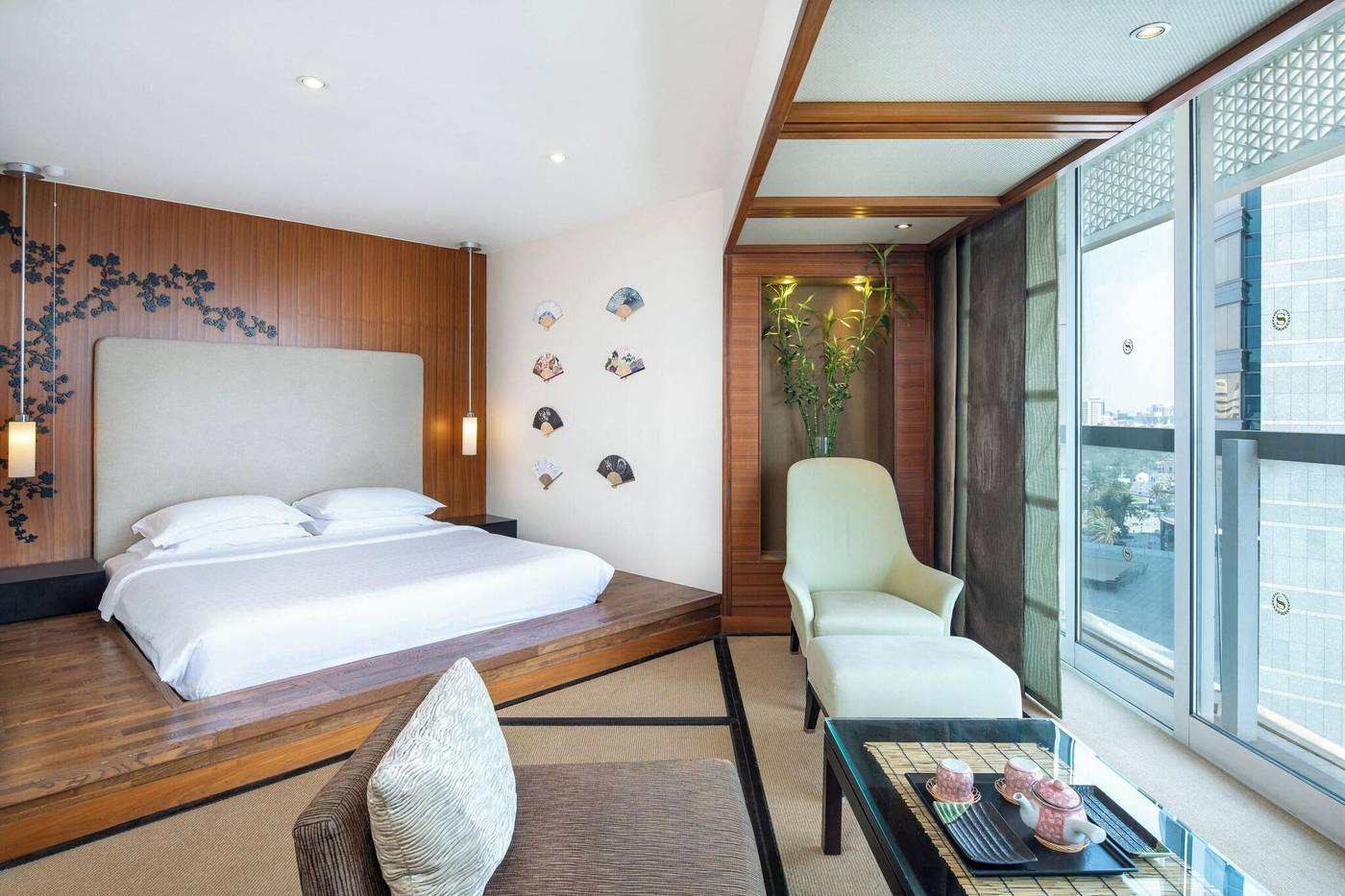 Sheraton-Dubai-Creek-Hotel-and-Towers-Room-42