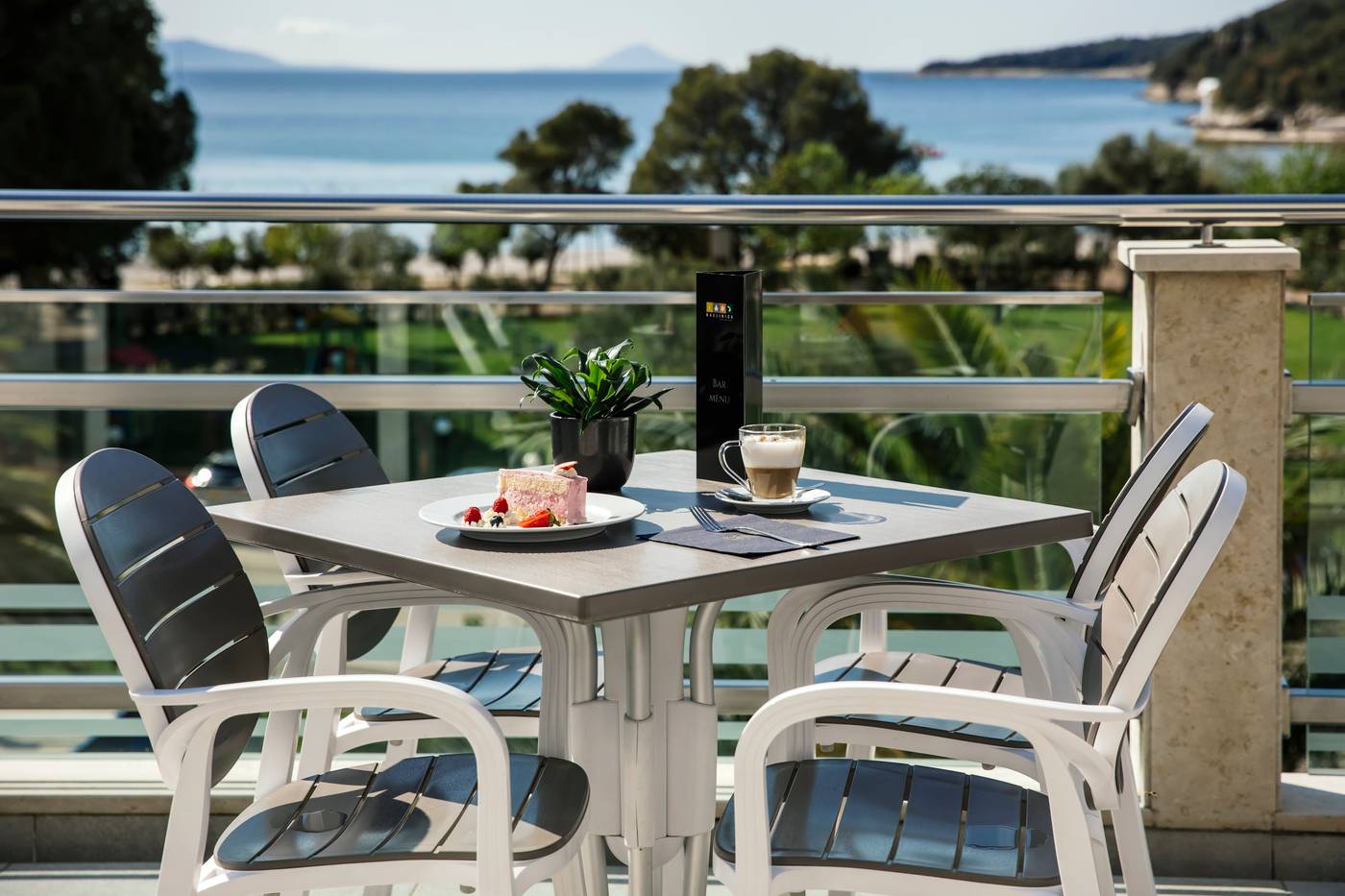 Hotel-Mimosa-Lido-Palace-Restaurant-42