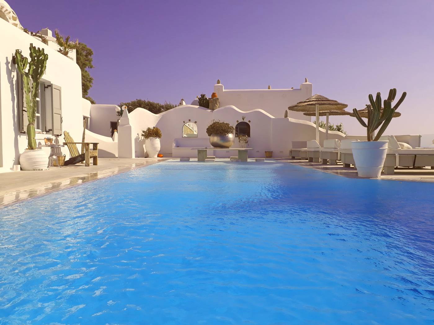 Greco-Philia-Hotel-Boutique-Pool-4