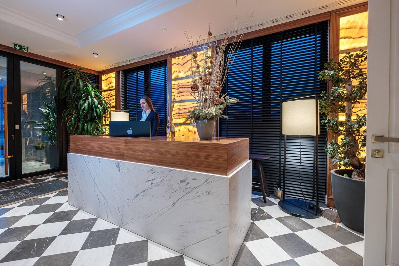 Porto Palace-Montenegro-Tivat-Lobby-4