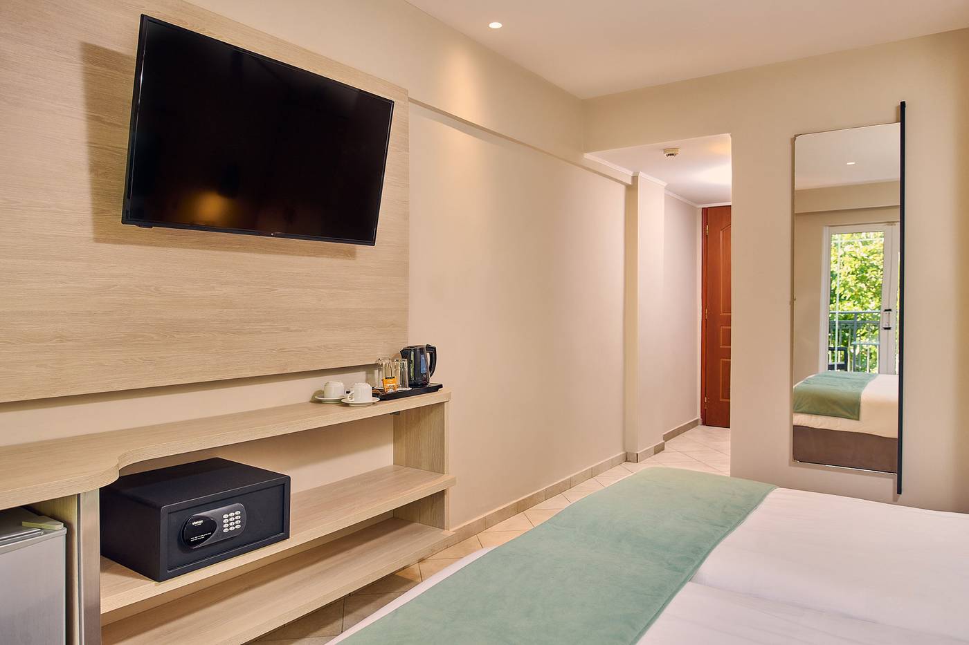 Tsilivi-Beach-Room-21