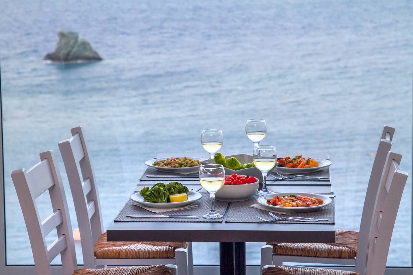 Peninsula-Resort---Spa-Restaurant-86