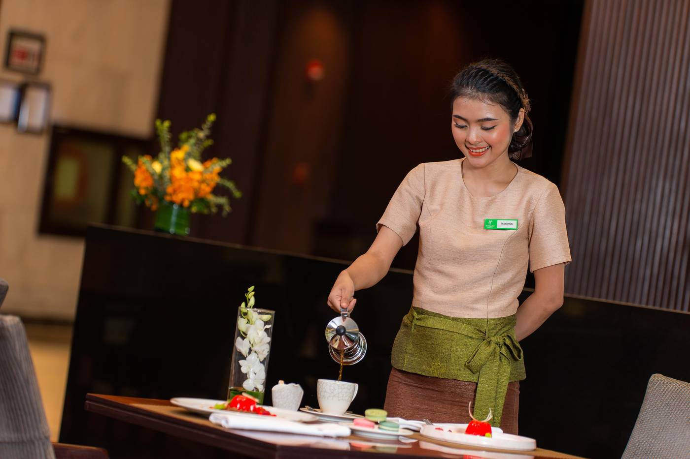 Holiday-Inn-Bangkok-Silom-Restaurant-23