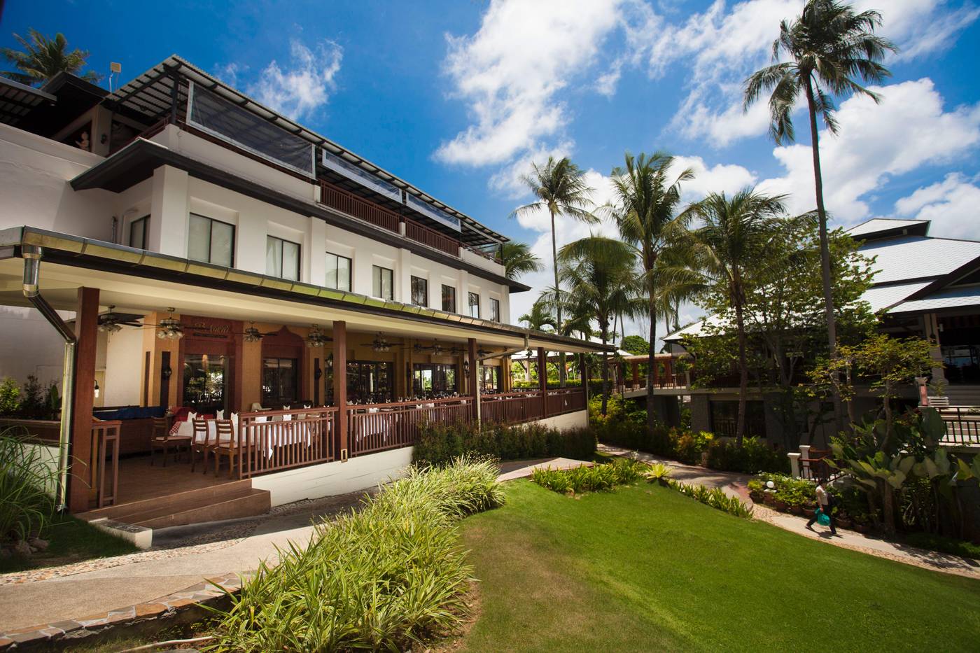 Horizon-Karon-Beach-Resort---Spa-Restaurant-9
