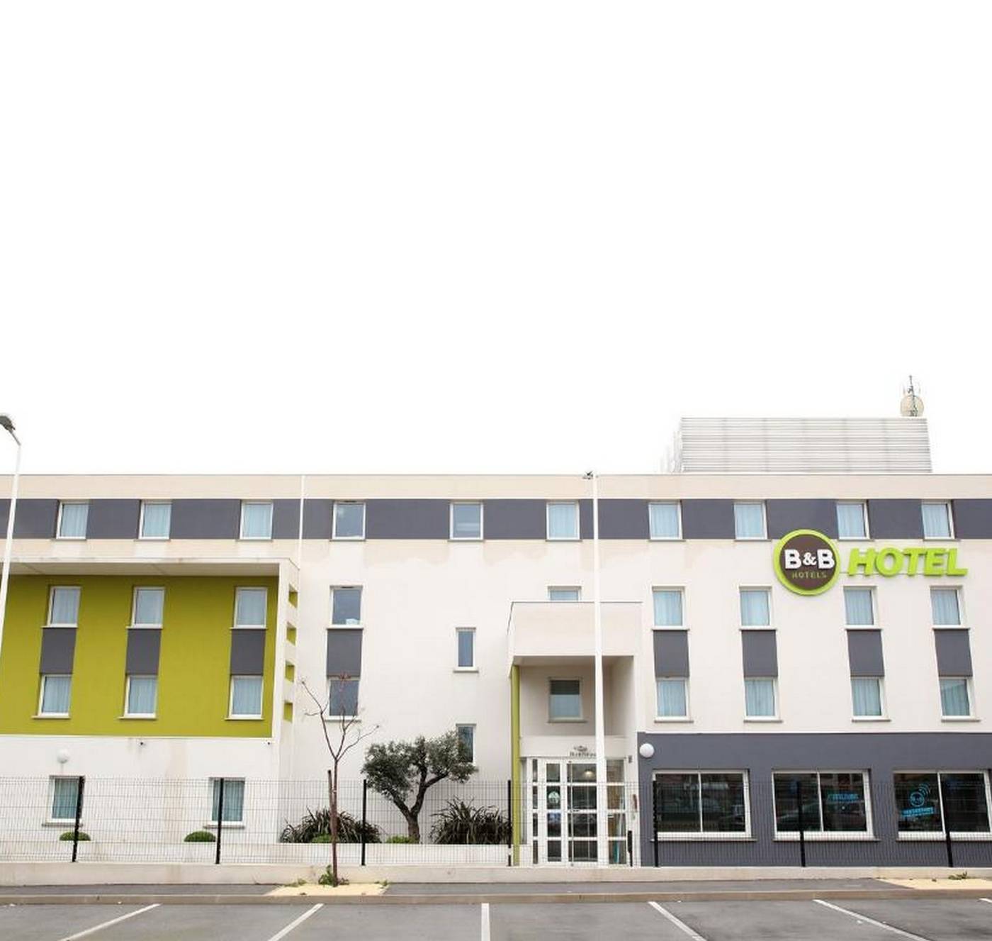 B&B HOTEL Perpignan Sud Marché International-France-PERPIGNAN-General view-1