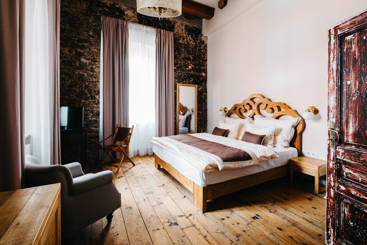 Boutique hotel Corso-Czech Republic-Revnice-Room-9