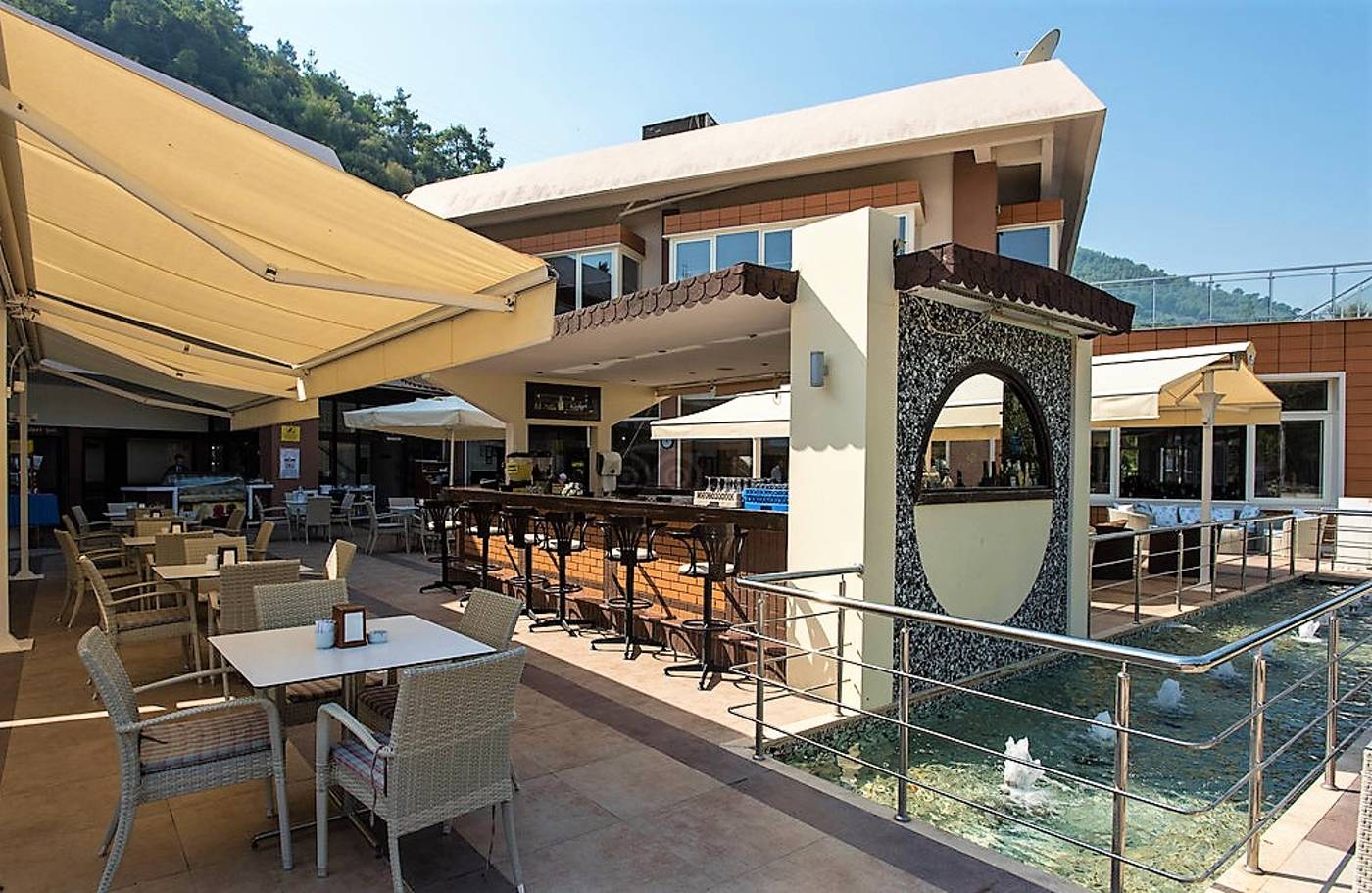 Balcova-Termal-Bar-12