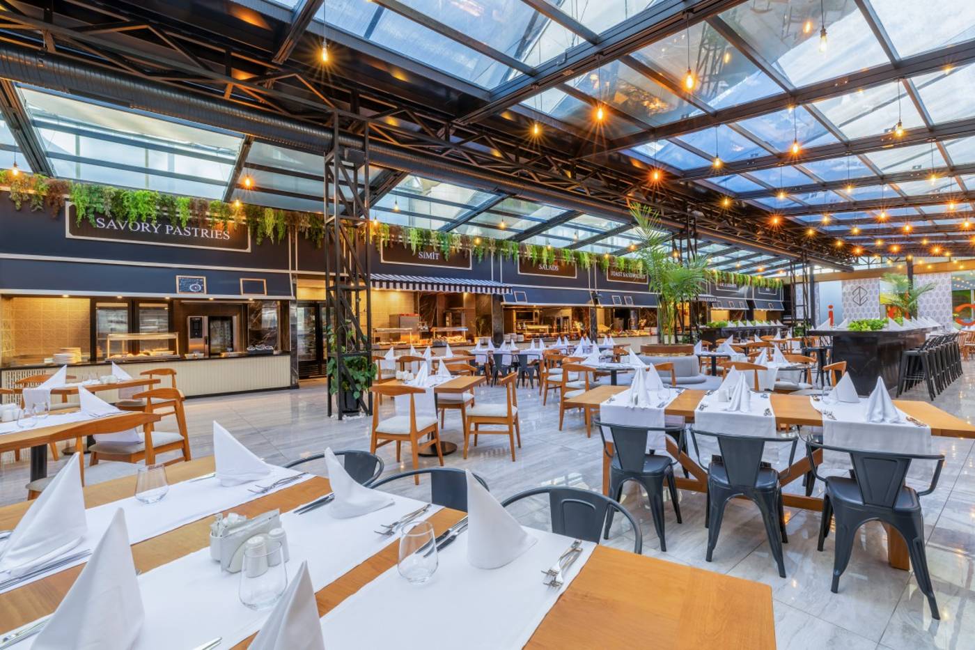 Nirvana Cosmopolitan