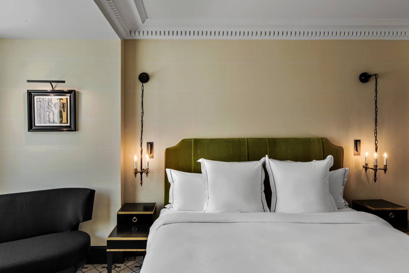 Hotel-de-Berri-Champs-Elysees--a-Luxury-Collection-Hotel--Paris-Room-67