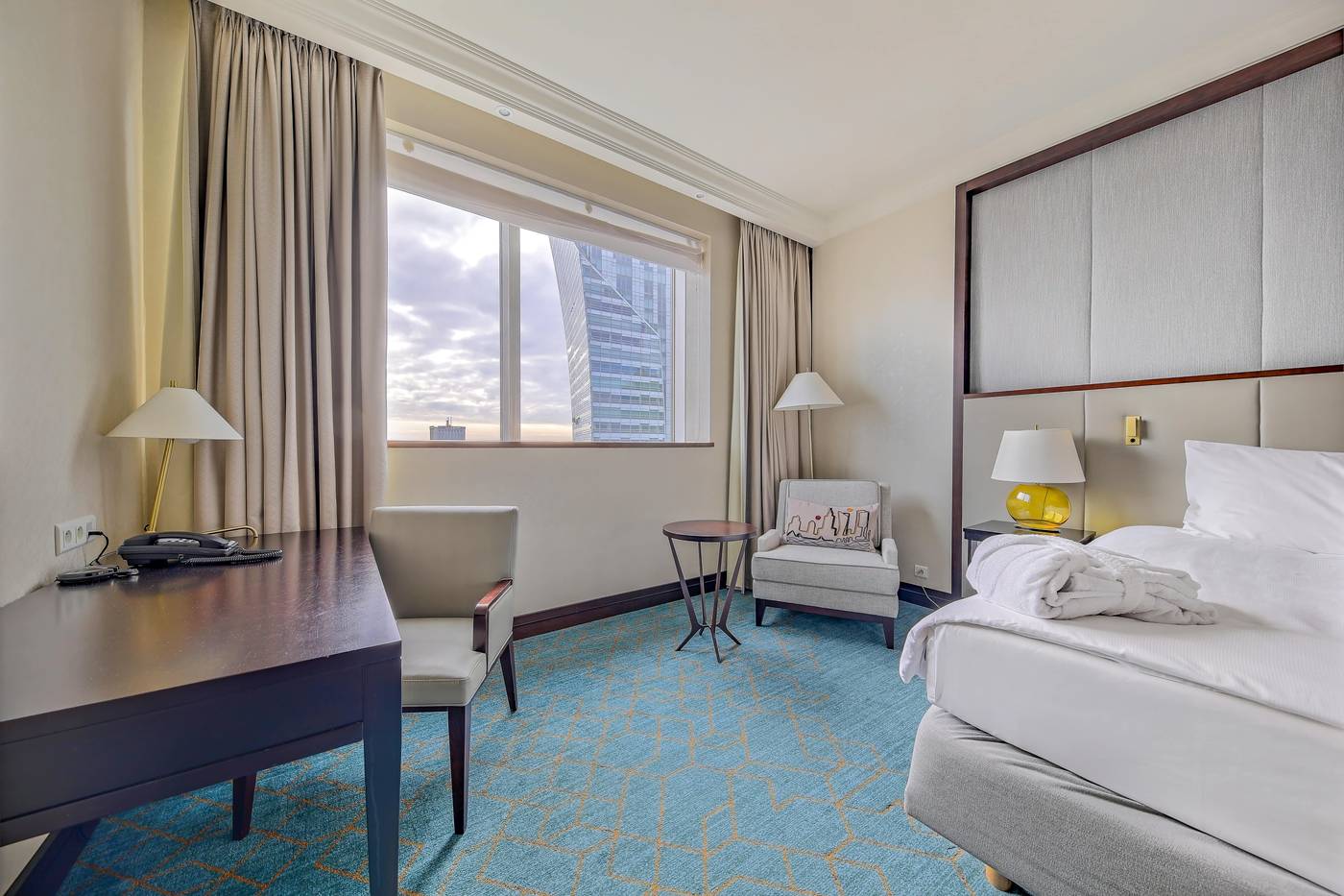 Intercontinental-Warsaw-Room-47