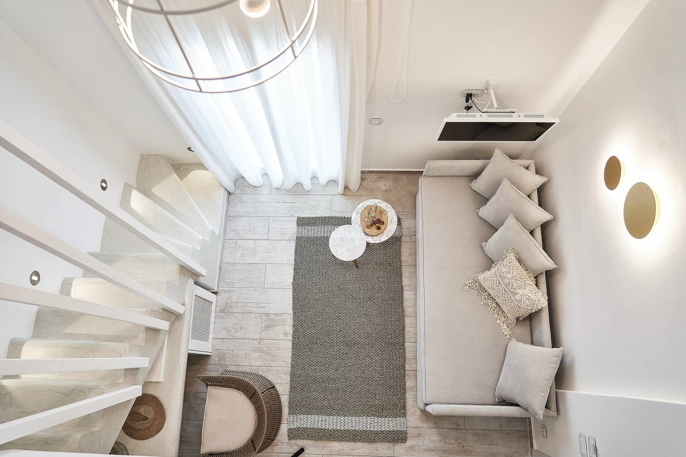 Petri-Suites-Room-44