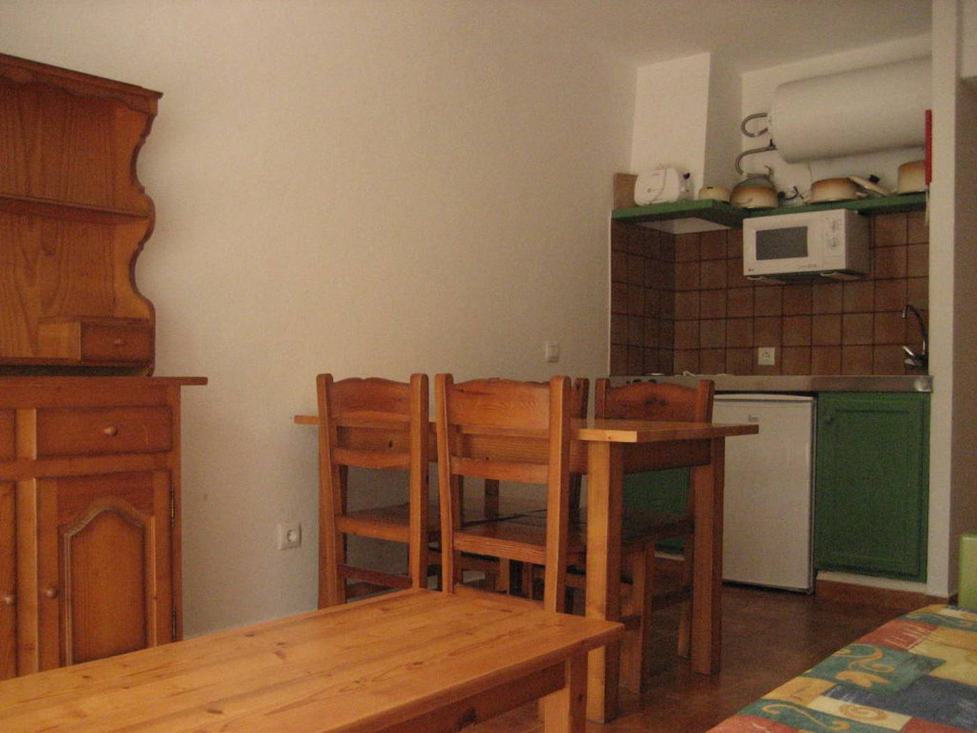 Vista-Blanes-Room-27