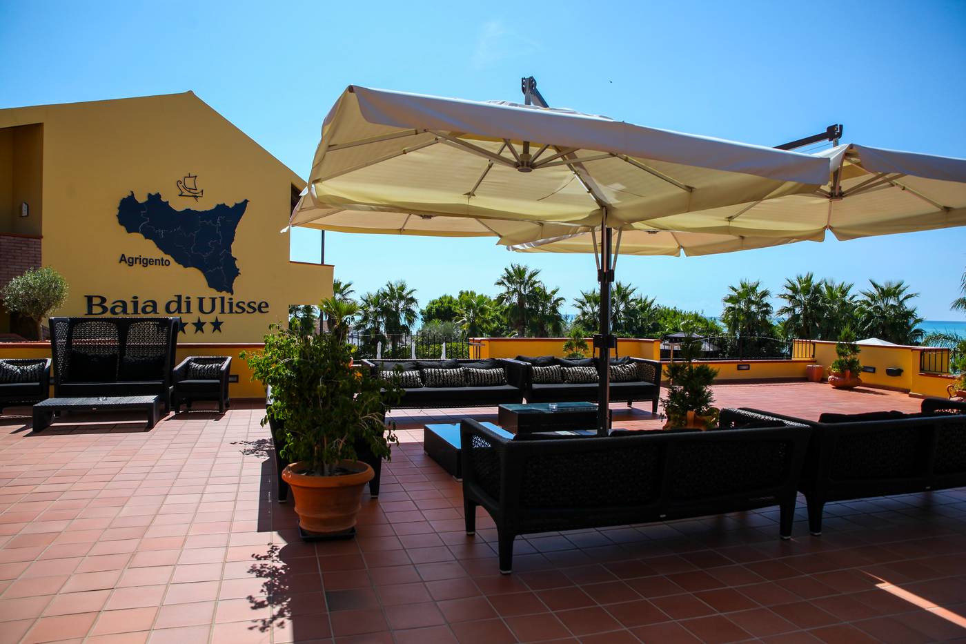 Baia-di-Ulisse-Terrace-13